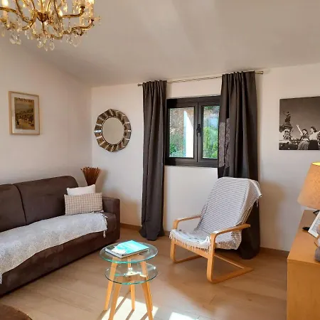 U Castellu, L' Particulier 4*