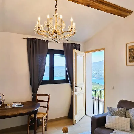 Ξενοδοχείο με διαμερίσματα U Castellu, L' Particulier Propriano (Corsica)