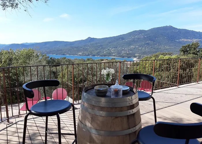 U Castellu, L' Particulier 4*