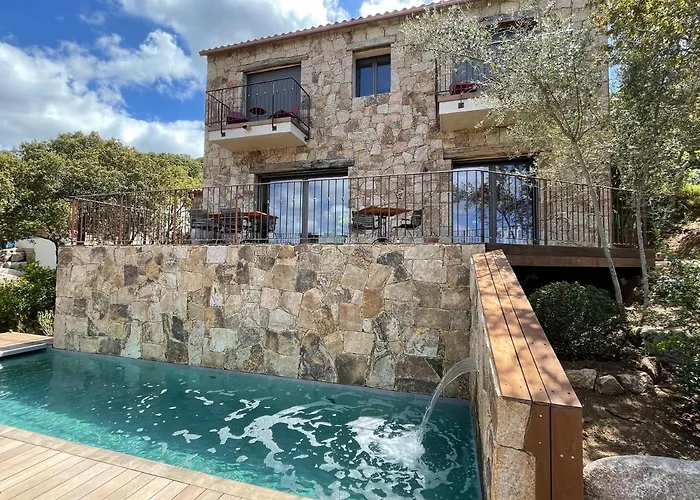 U Castellu, L' Particulier 公寓式酒店 4*