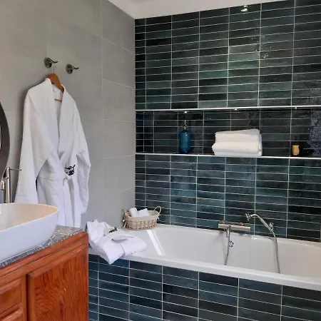 U Castellu, L' Particulier Проприано