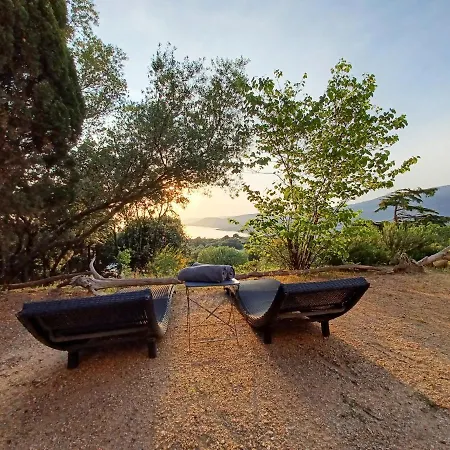 Apart-hotel U Castellu D'hôtes&location Et Vue