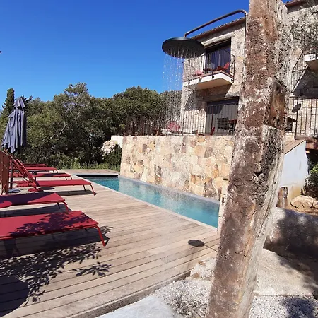 U Castellu D'hôtes&location Et Vue 4*