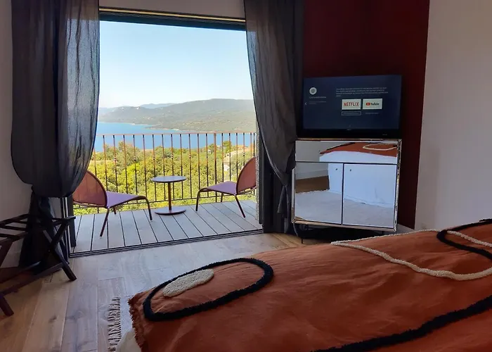 U Castellu, L' Particulier Lejlighedshotel