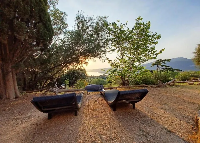 Aparthotel U Castellu, L' Particulier